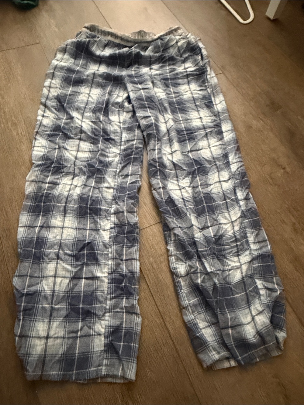 Hollister Blue and White Plaid Pajama Pants